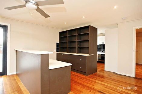 Property photo of 180 Craigieburn Road Craigieburn VIC 3064