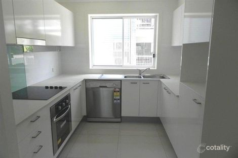 Property photo of 7/12 Lake Street Yeronga QLD 4104