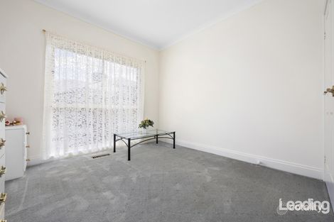 Property photo of 51 Fullbrook Drive Sunbury VIC 3429