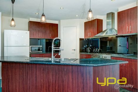 Property photo of 36 Sovereign Boulevard Harkness VIC 3337