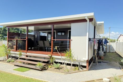 33 Emmerson Dr, Bowen, QLD 4805