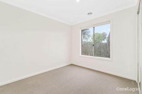 Property photo of 30 Fernisky Drive Cranbourne East VIC 3977