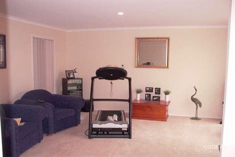 Property photo of 17 Fydler Avenue Burnside VIC 3023