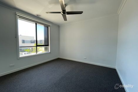 Property photo of 33 Jackson Green Boulevard Clayton South VIC 3169
