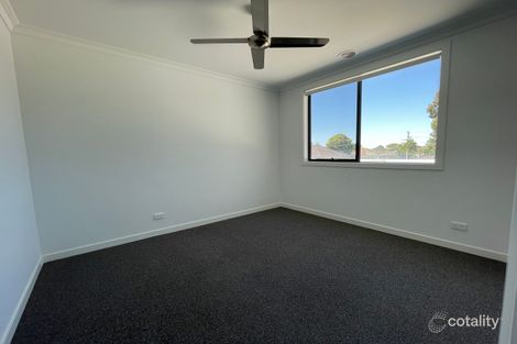 Property photo of 33 Jackson Green Boulevard Clayton South VIC 3169