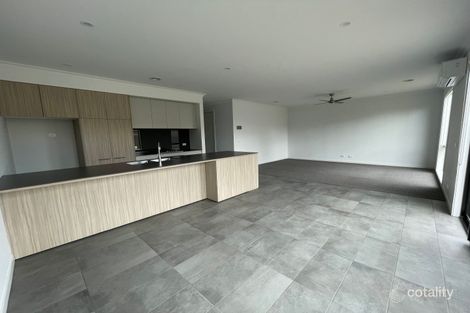 Property photo of 33 Jackson Green Boulevard Clayton South VIC 3169