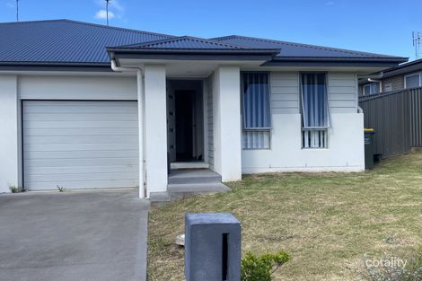 206a Johns Rd, Wadalba, NSW 2259