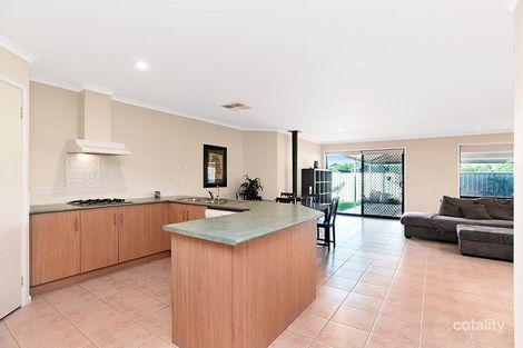 Property photo of 18 Simone Crescent Morphett Vale SA 5162