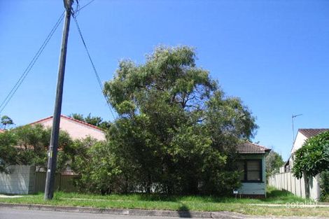 19 Pioneer Rd, Bellambi, NSW 2518