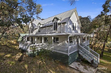 13 Deakin Dr, Flora Hill, VIC 3550