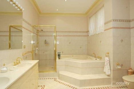 Property photo of 26 Coniston Drive Wheelers Hill VIC 3150