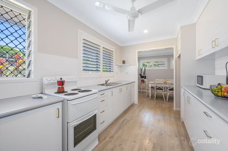 Property photo of 2 Kowhai Street Kenmore QLD 4069