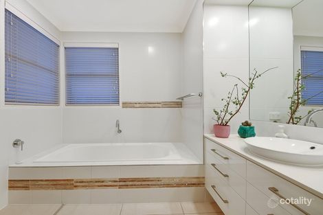 Property photo of 21 Crowcombe Place Carseldine QLD 4034