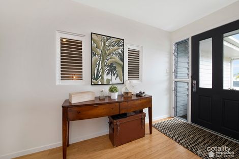 Property photo of 16 Peninsula Place Rosslyn QLD 4703