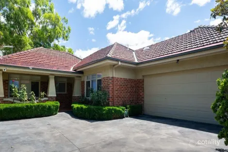 5a Oshannassy St, Essendon North, VIC 3041