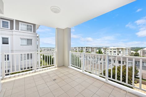 Property photo of 36/68 Village Drive Breakfast Point NSW 2137