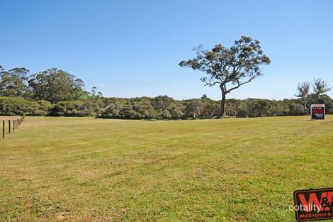 13 Vokes Ct, Willyung, WA 6330