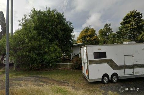 4 Eclipse St, Springsure, QLD 4722