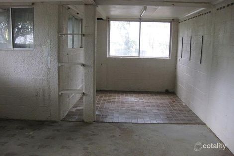 Property photo of 33 Logan Avenue Oxley QLD 4075