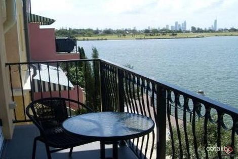 Property photo of 13/3030 The Boulevarde Carrara QLD 4211