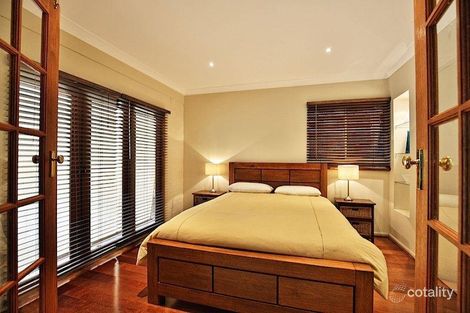 Property photo of 15 Ringbalin Crescent Bomaderry NSW 2541