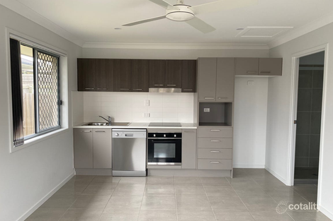 Property photo of 2/8 Bonney Close Morayfield QLD 4506