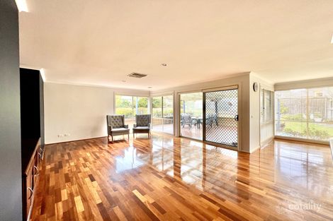 Property photo of 17 Nightingale Crescent Berwick VIC 3806