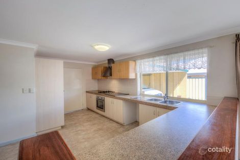 Property photo of 10 Sheffield Road Wattle Grove WA 6107