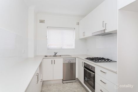 2/97 Queenscliff Rd, Queenscliff, NSW 2096