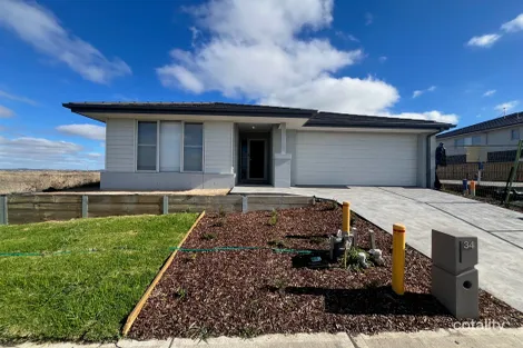 Property photo of 34 Kinross Street Beveridge VIC 3753
