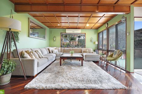 Property photo of 122 Balgownie Road Balgownie NSW 2519