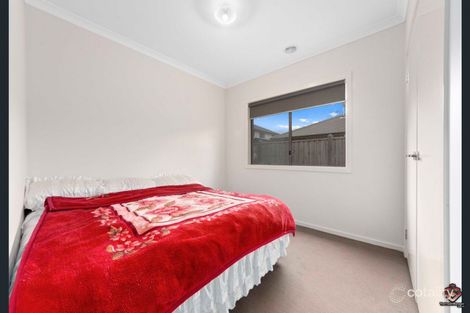 Property photo of 27 Yarkon Way Point Cook VIC 3030