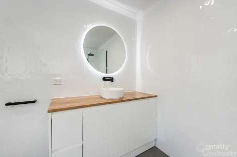 Property photo of 13 Mariposa Boulevard Secret Harbour WA 6173