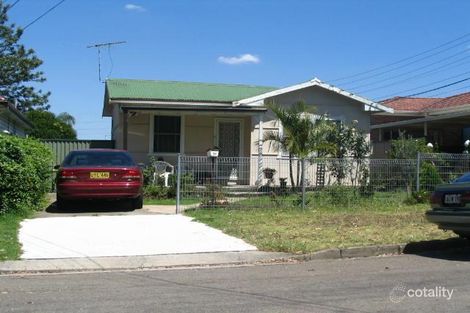 28 Queen St, Guildford West, NSW 2161