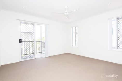 Property photo of 1/2 Lemur Parade Dakabin QLD 4503