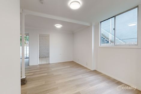 Property photo of 2/148 Murray Street The Range QLD 4700