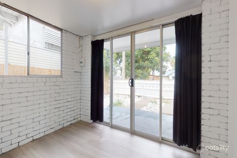 Property photo of 2/148 Murray Street The Range QLD 4700