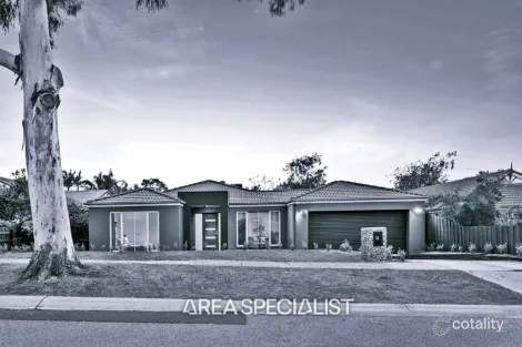 Property photo of 12 Ebony Drive Langwarrin VIC 3910