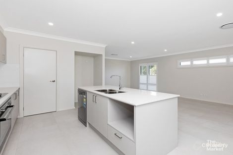Property photo of 9 St Lawrence Avenue Blue Haven NSW 2262