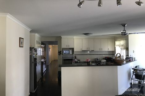 Property photo of 4 Waloona Way Jerilderie NSW 2716