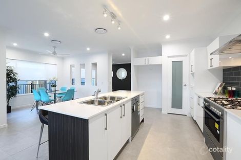 21 Warner Cres, Yandina, QLD 4561