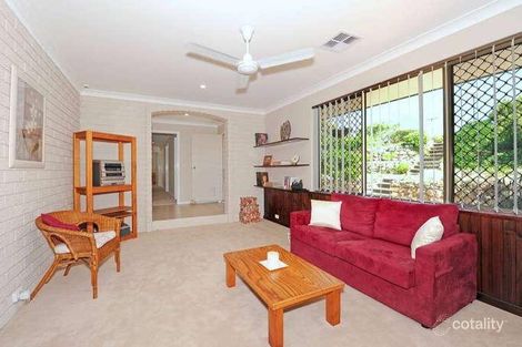 Property photo of 20 Lagoon Place Beldon WA 6027
