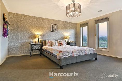 Property photo of 6 Appleporch Way Drouin VIC 3818