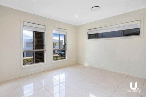 Property photo of 31 Cedar Cutters Way Bella Vista NSW 2153