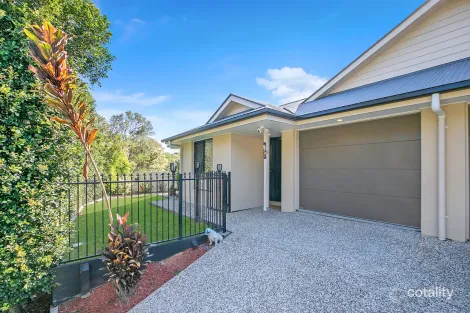 1/4 Riverview Pkwy, Griffin, QLD 4503