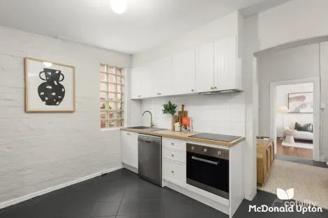 Property photo of 3 Oak Street Flemington VIC 3031