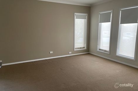 Property photo of 13 Jefferson Avenue Cranbourne North VIC 3977