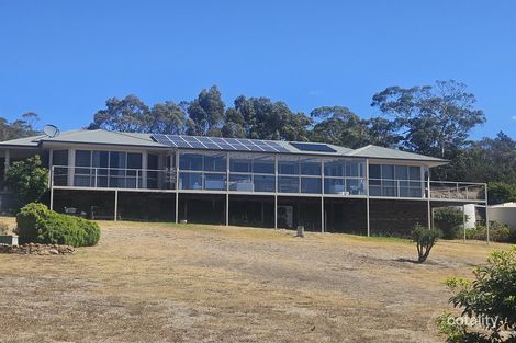 Property photo of 17 Burgess Street Swansea TAS 7190