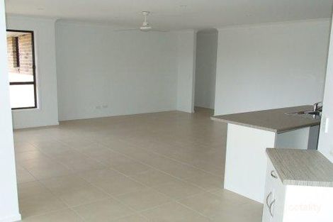 Property photo of 5 Parkland Drive Pacific Paradise QLD 4564