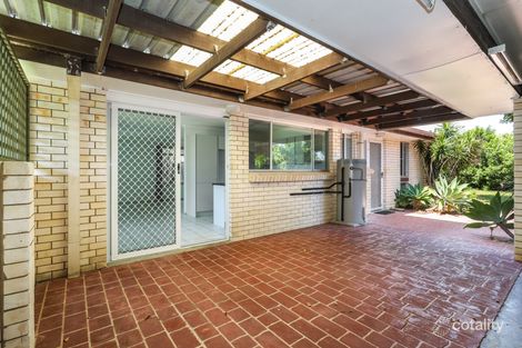 28 Benalla St, Warana, QLD 4575